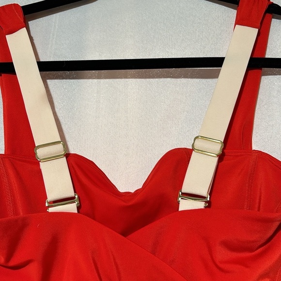 Bodysuit Red Size M NWOT - Picture 9 of 11